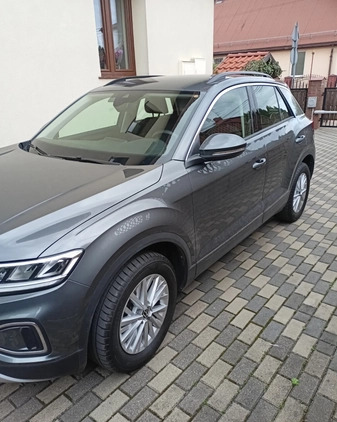 Volkswagen T-Roc cena 107000 przebieg: 21900, rok produkcji 2022 z Białystok małe 121